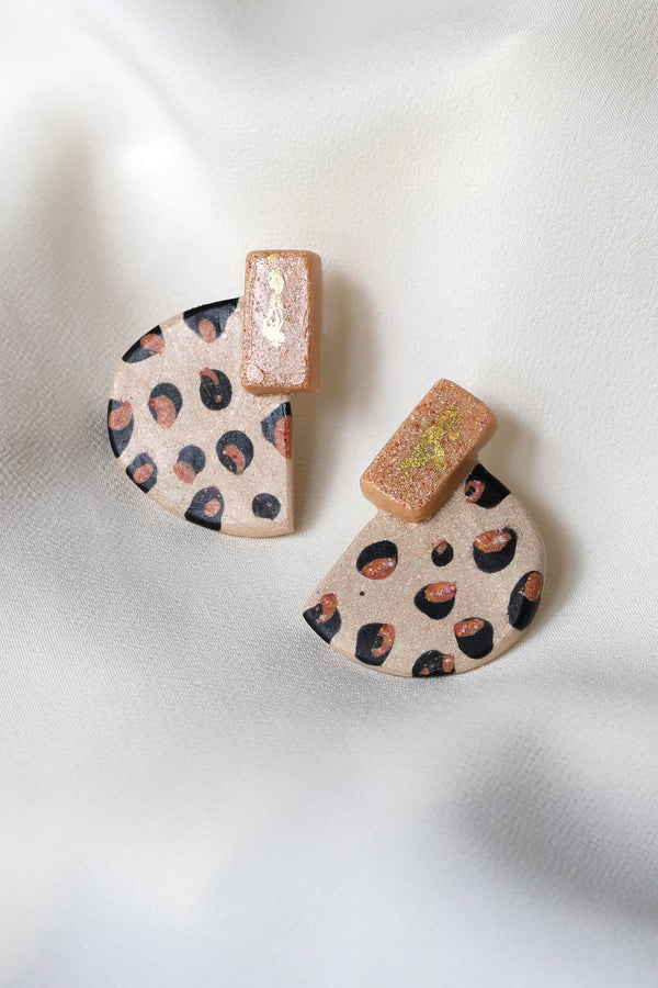 Leopard pattern  Nakiri Graphic Earrings