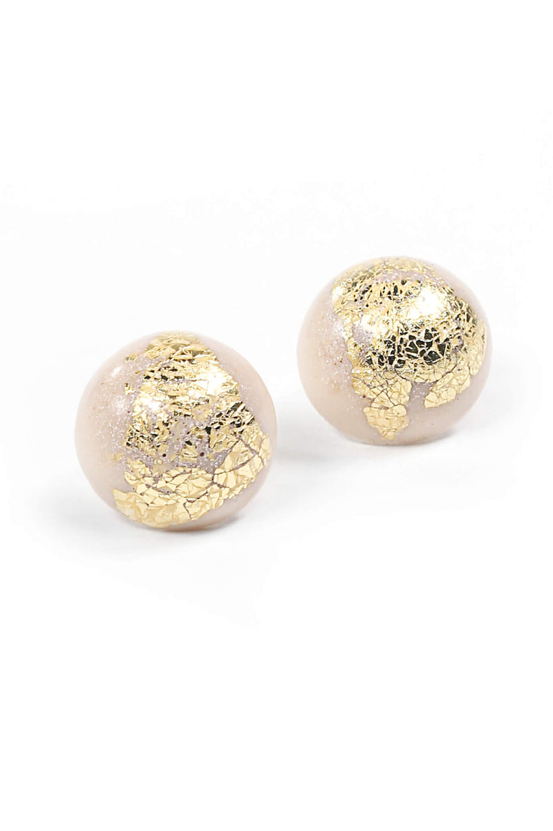 Astral beige and 24 kt gold leaf spherical stud earrings handmade in France