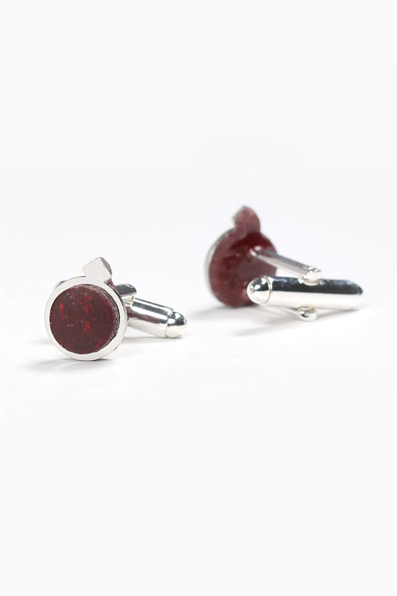 Echo, handmade cufflinks for him in burgundy red resin and hypoallergenic stainless steel