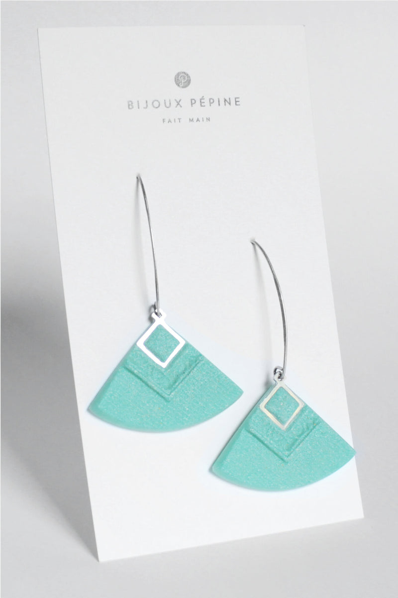 Cléopâtre handmade statement earrings, in mint green resin and hypoallergenic stainless steel