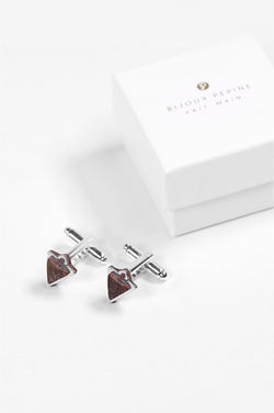 Nil, made burgundy red triangular cufflinks and their Bijoux Pépine luxury gift packaging perfect to offer
